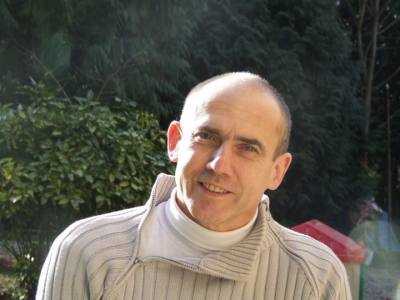 Alain 64 лет Reims Франция