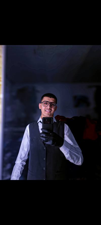 Ahmad 20 лет بيروت Ливан