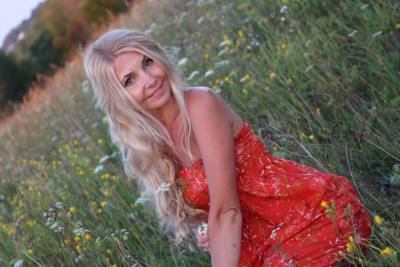 Alina 44 ans Альметьевск Russie