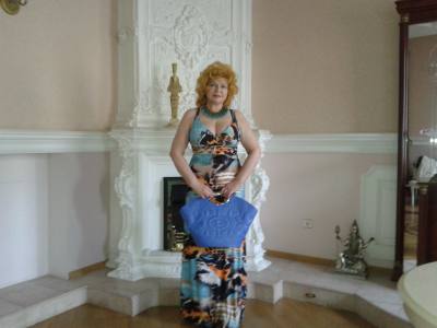Lora 67 ans Moscow Russie