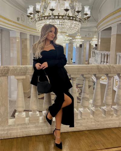 Elena 31 ans Minsk Biélorussie