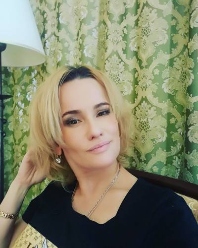 Svetlana 48 ans Penza Russie
