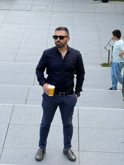 Dating Man : Edi, 40 years to Switzerland  Olten 
